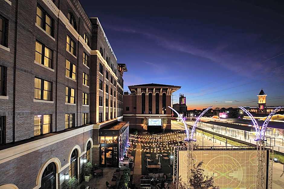 Hotel Vin Autograph Collection