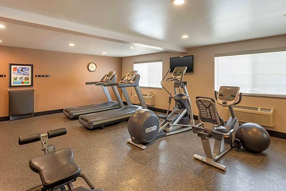 Best Western PLUS Cotton Tree Inn