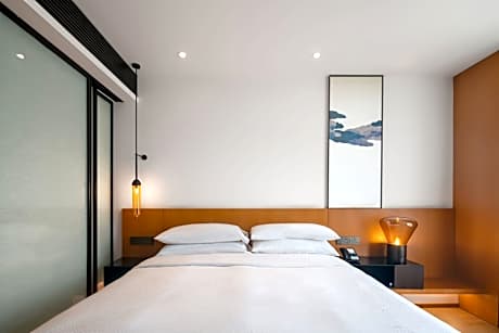 Superior, Guest room, 1 King