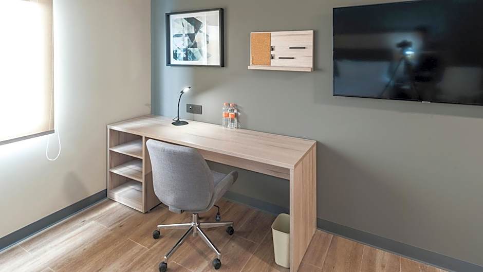 Candlewood Suites Guadalajara Galerias By IHG