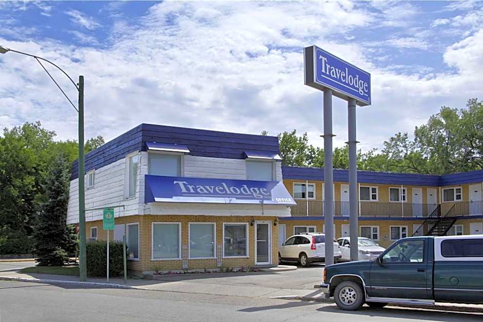 Travelodge by Wyndham Moose Jaw