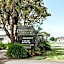 Peninsula Motel