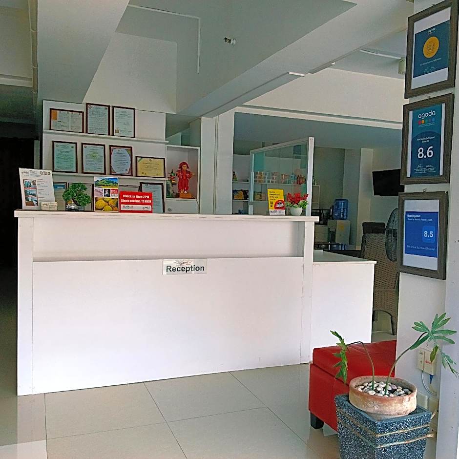 The Strand Suites and Dormitel