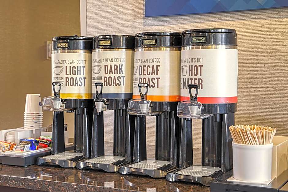Hampton Inn By Hilton Elkhart