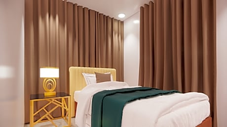 Triple Bed Room