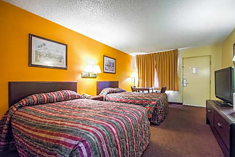 2 Queen Beds Non-Smoking