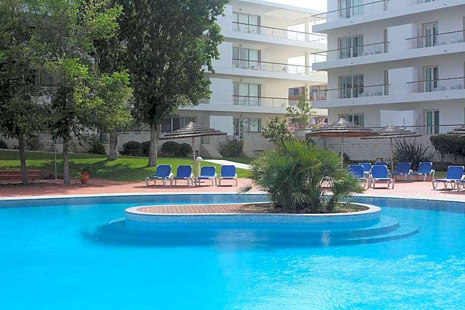 Marina Club Suite Hotel