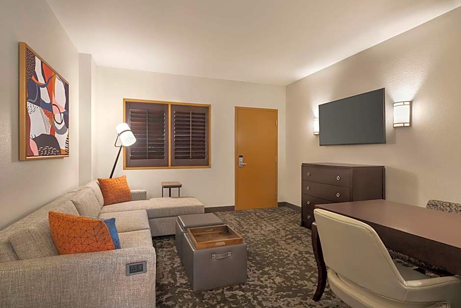 Embassy Suites by Hilton Orlando Lake Buena Vista South