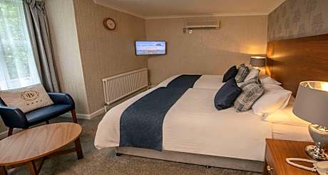 2 Single Beds Non-Smoking Standard Room
