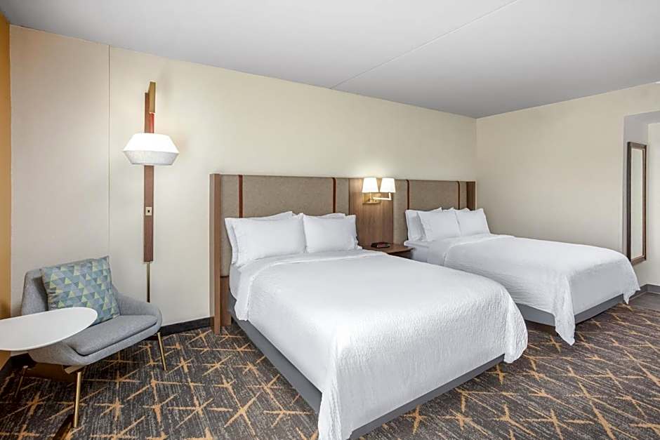 Holiday Inn & Suites Springfield - I-44 by IHG