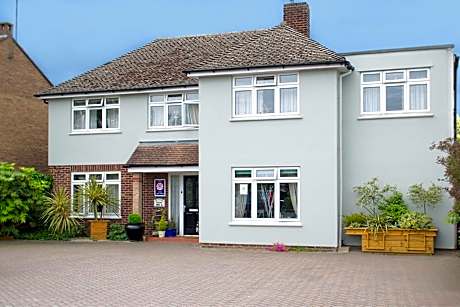 The Cambridge Guest House by Tas
