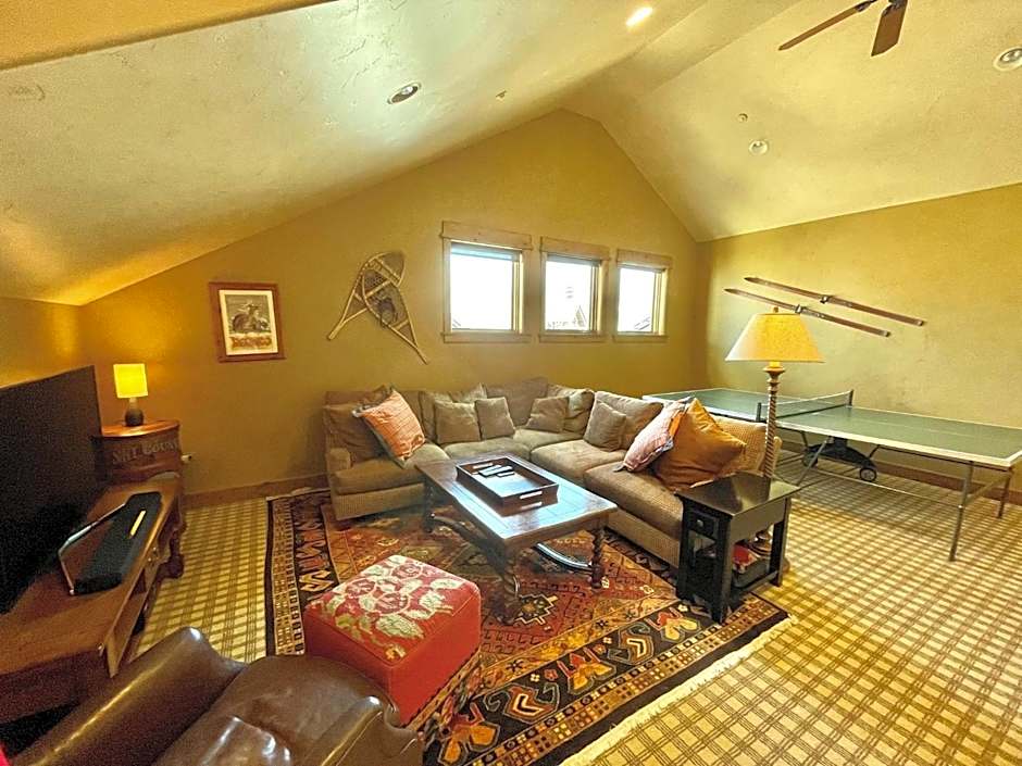 Arrowhead Village, A Vail Resorts Property