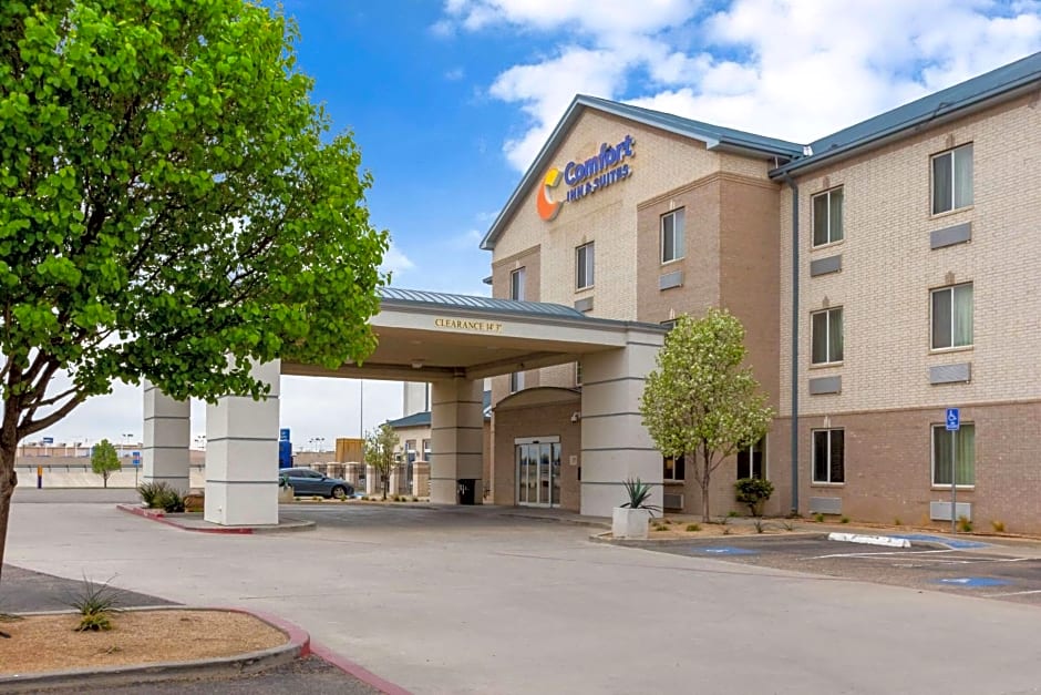 Comfort Inn & Suites