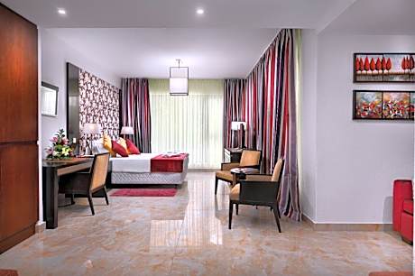 Standard Twin Room (2 Adults)