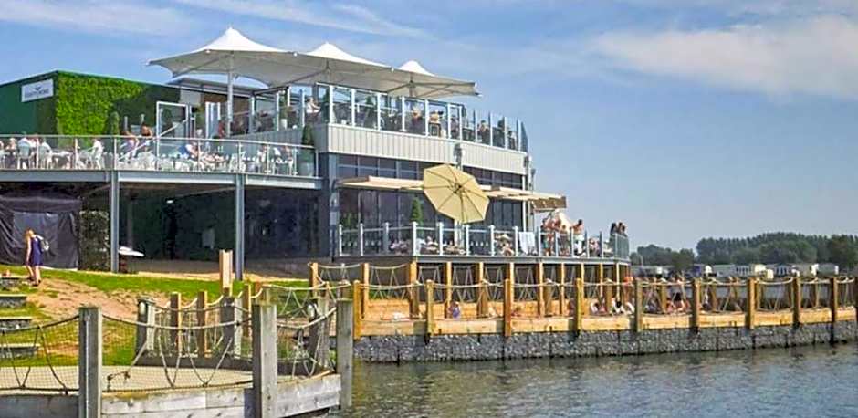 The Wardens Retreat - Tattershall Lakes Country Park