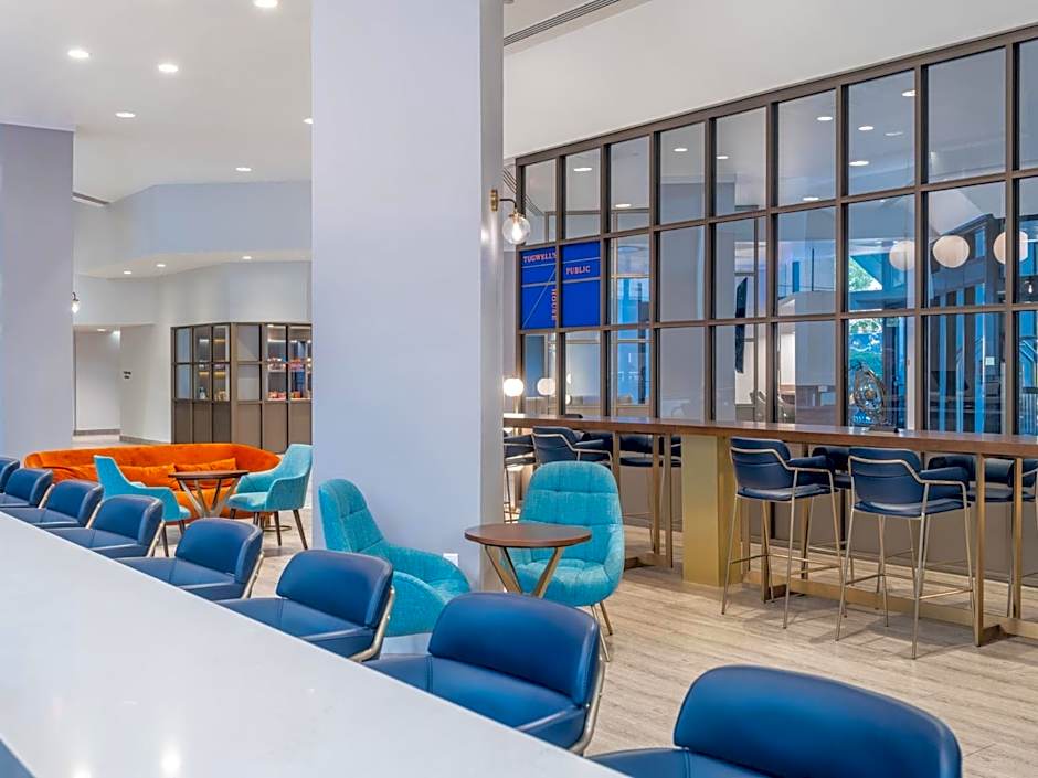 Crowne Plaza College Park - Washington DC By IHG