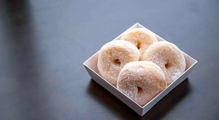 Thongtarin Hotel (SHA Plus)