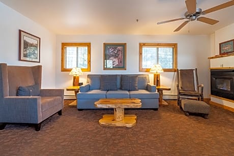 2 Bedroom Suite