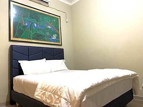 Double Room without Air Conditioning