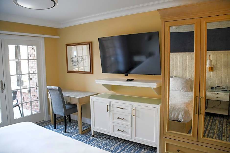 St. Clair Inn