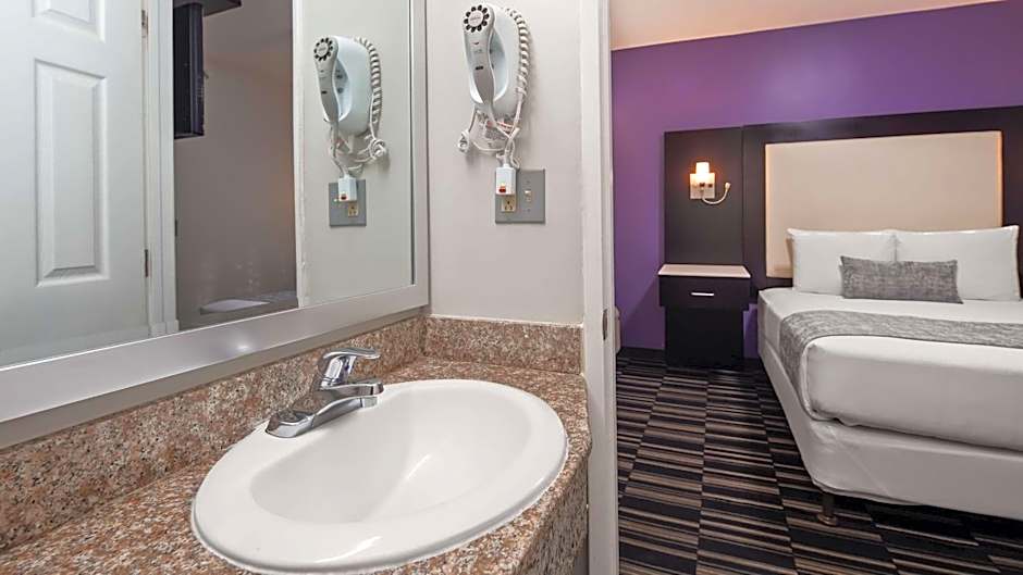 SureStay Hotel by Best Western Beverly Hills West LA