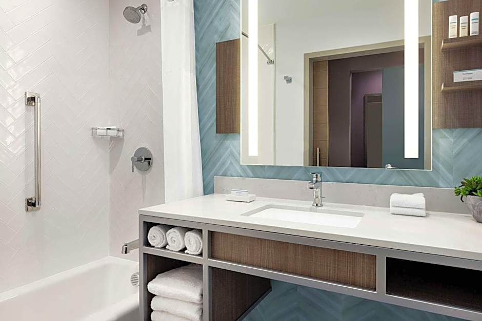 Hilton Garden Inn Austin North-Near the Domain, TX