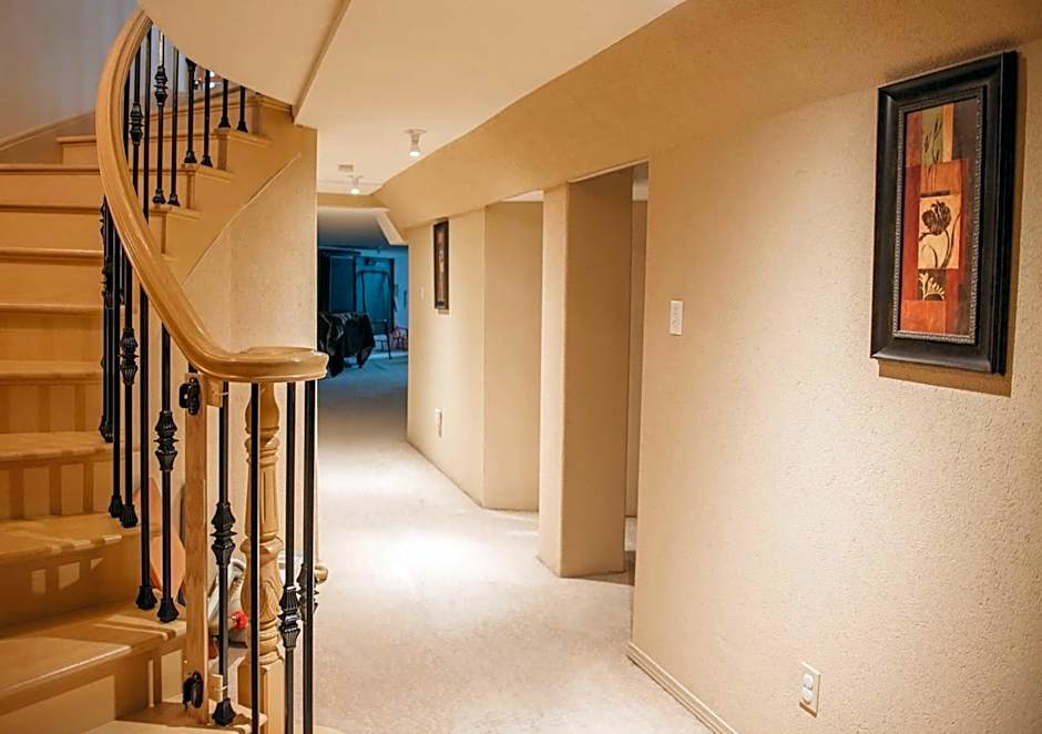 JstLikeHome - Luxury Mansion & Guesthouse