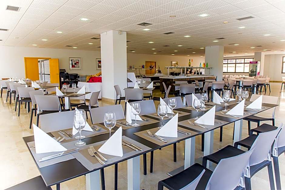 Hotel Adaria Vera