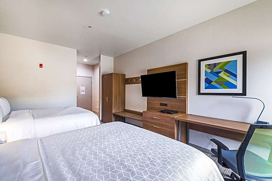 Holiday Inn Express Hotel & Suites Columbus By IHG