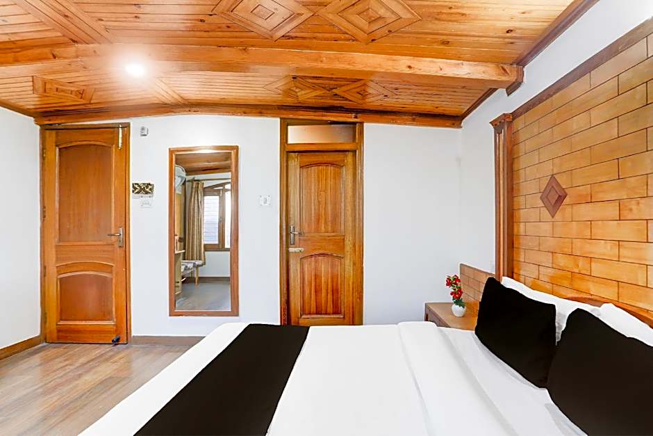 Super Collection O Mall Road Formerly Hotel Shubham