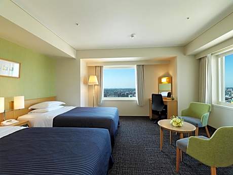 Standard Corner Twin Room for 3 pax, Non Smoking