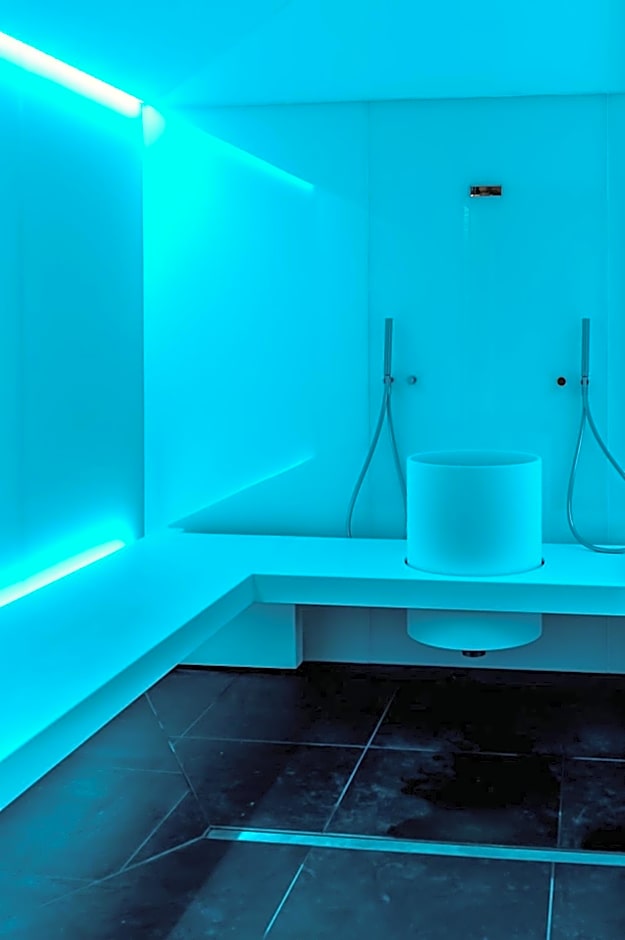 Alpenlove - Adult SPA Hotel