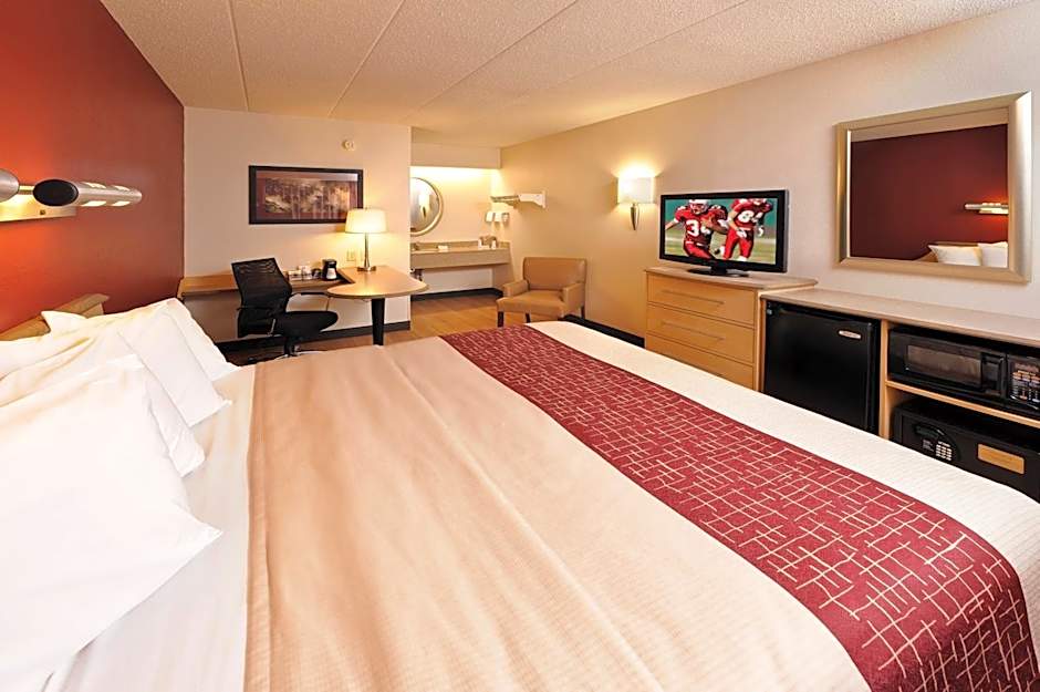 Red Roof Inn Dayton North Airport