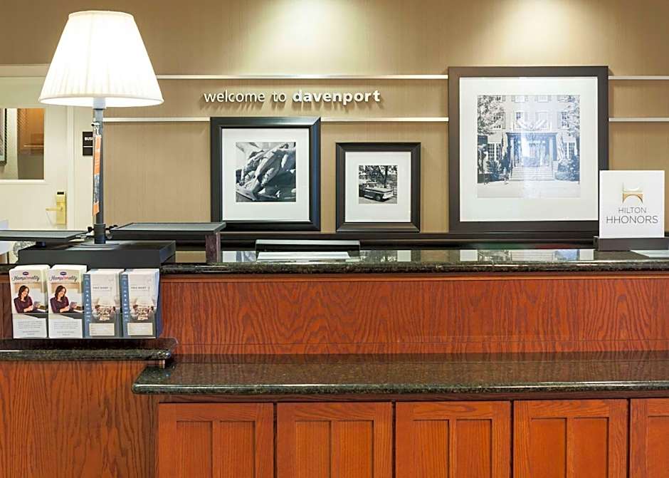 Hampton Inn By Hilton & Suites Davenport