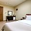 Golden Park Hotel