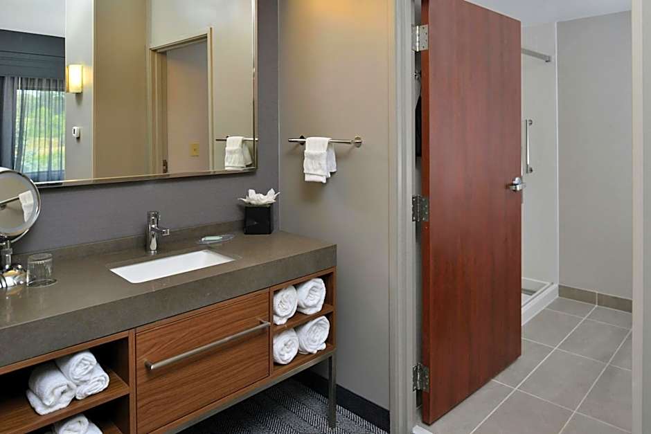 Courtyard by Marriott Harrisburg Hershey