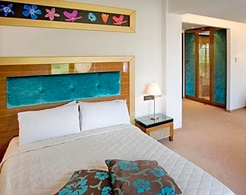 Dovitel Boutique Hotel