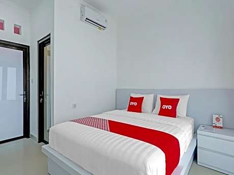 OYO 90525 White Guesthouse