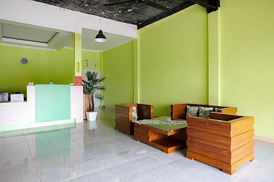 RedDoorz Syariah Near SMA N 6 Palembang