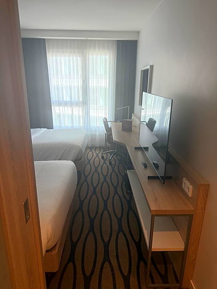 Hampton by Hilton Frankfurt Airport