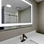 Days Inn & Suites by Wyndham Union City