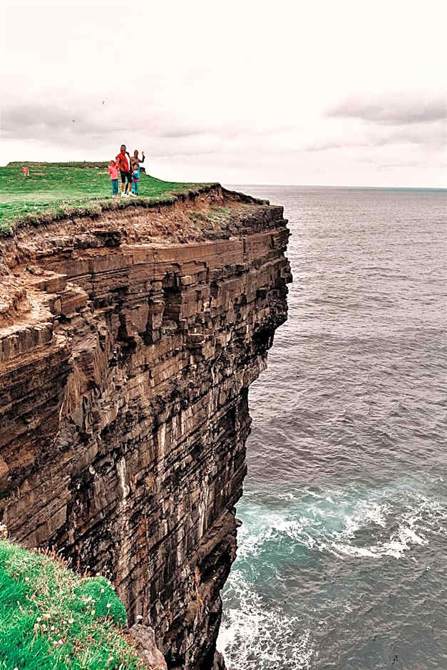 Belleek Castle, Ballina
