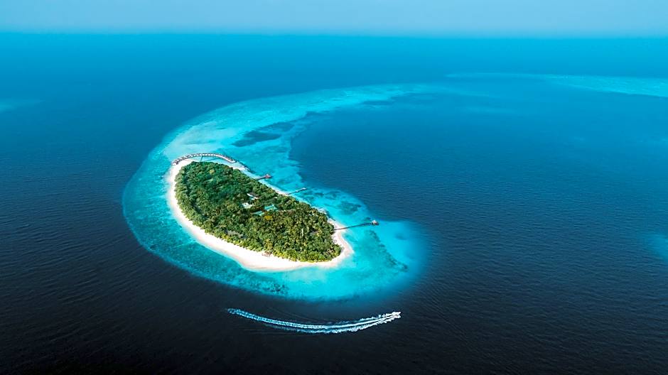 Photo 1 of 50 of NH Collection Maldives Reethi Resort
