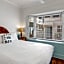 Sea Blue Hotel