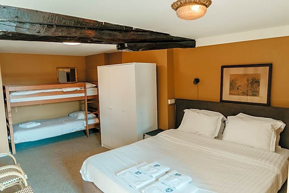 Hotel Cavalier