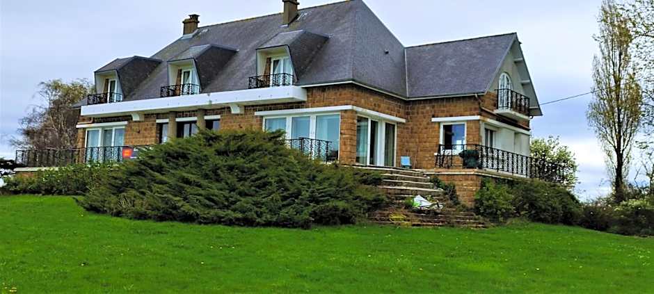 La Bellevue Bréville - B&B