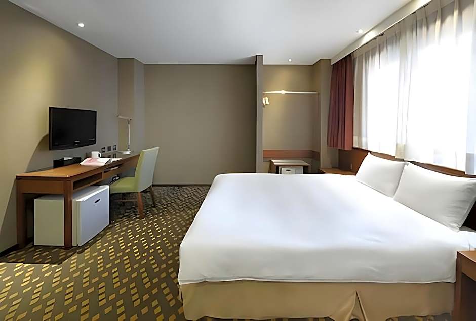 Orange Hotel - Linsen, Taipei