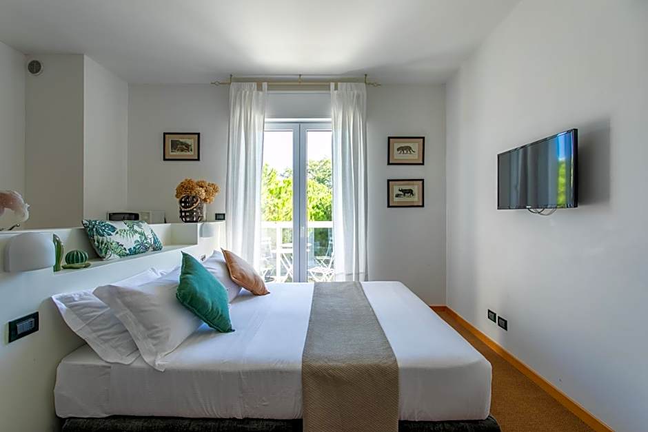 Harvey Suites Hotel & Residence