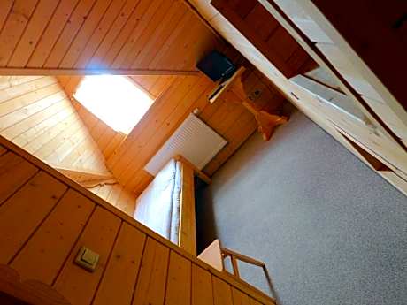 Triple Room with Bathroom