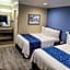 Travelodge by Wyndham Clearlake